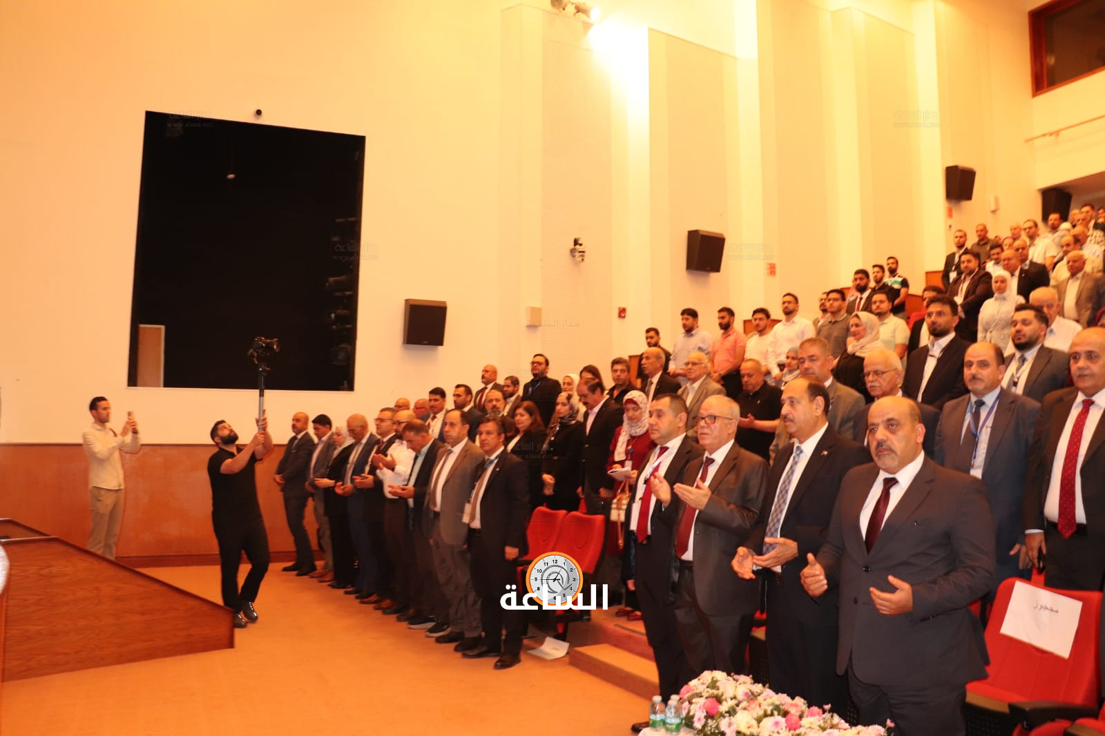 Madar Al-Saa Images 0.9763500340534289