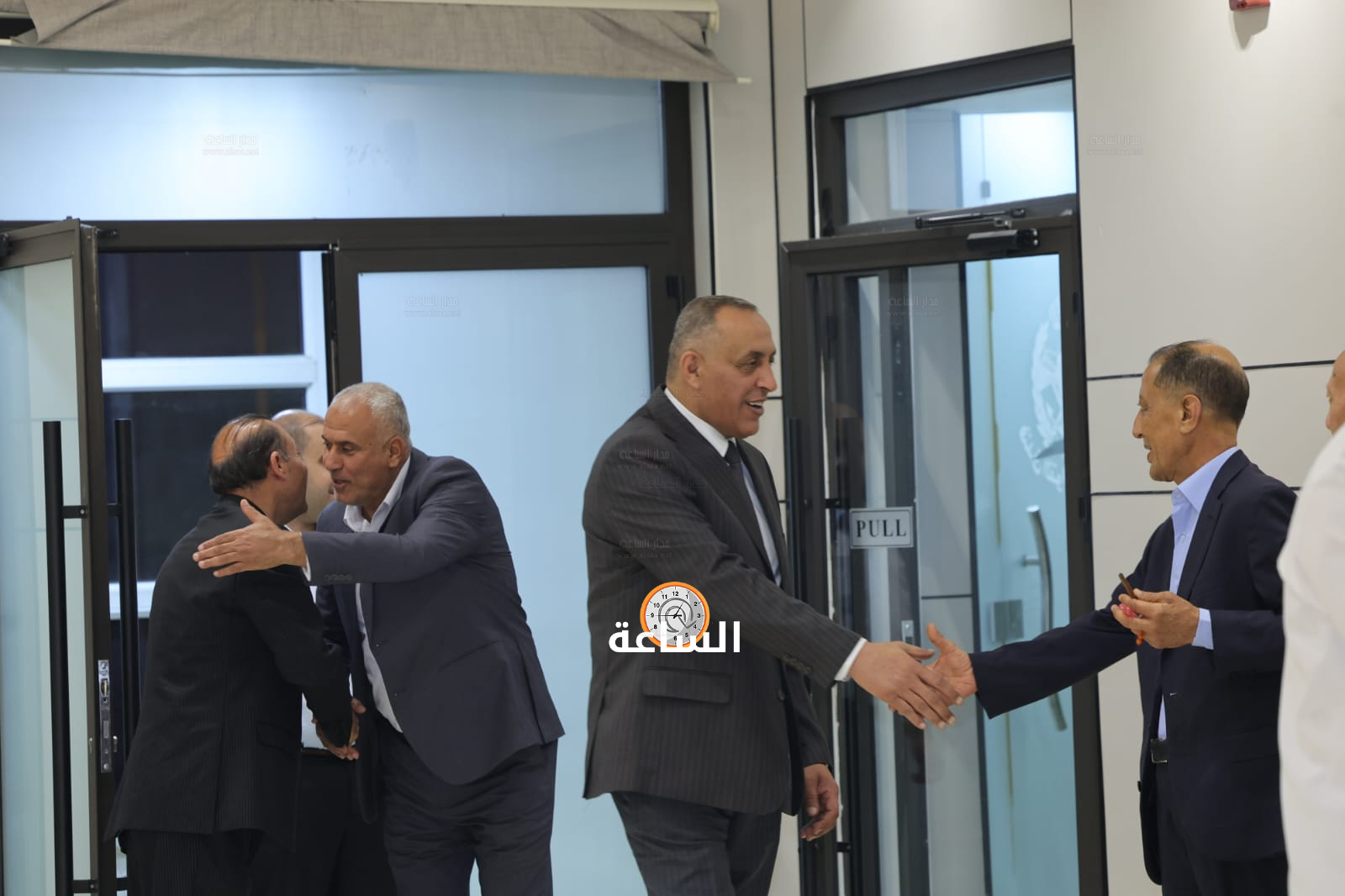 Madar Al-Saa Images 0.608915182463359