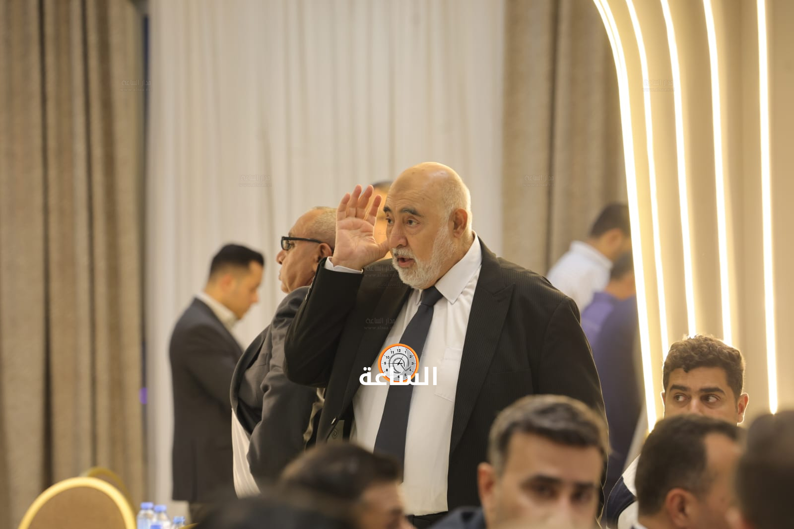 Madar Al-Saa Images 0.324242418589504