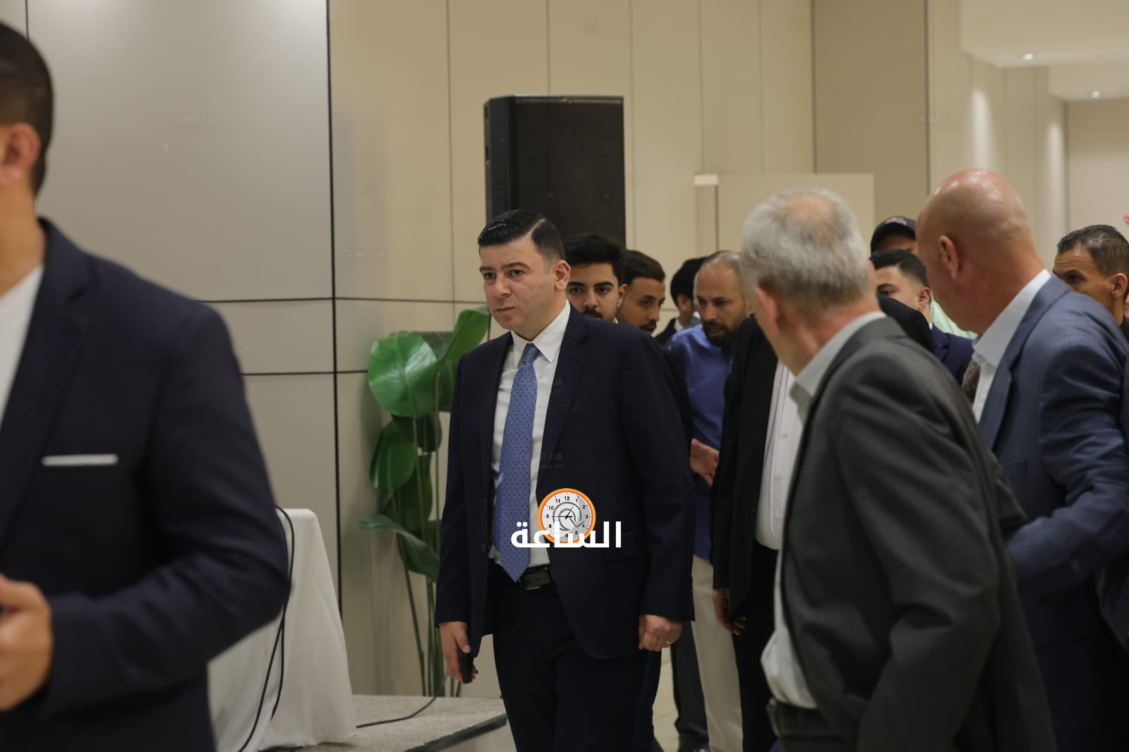 Madar Al-Saa Images 0.6224172355314794