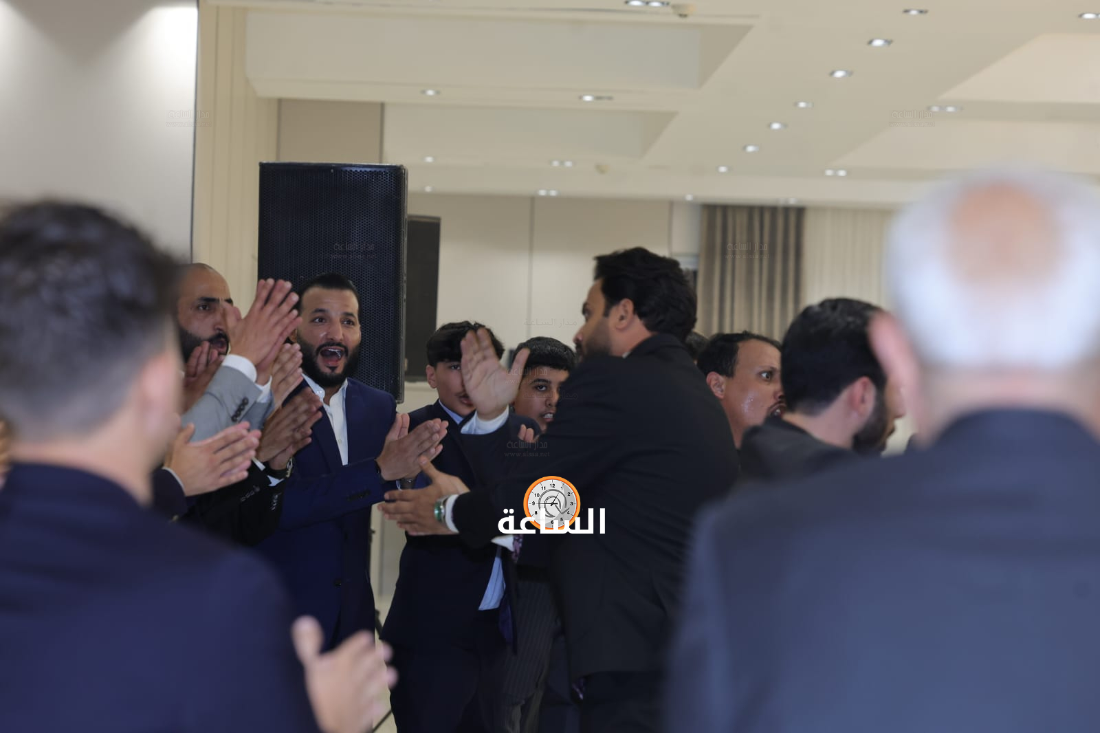 Madar Al-Saa Images 0.6238229810993164