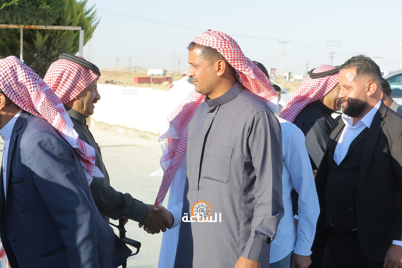 Madar Al-Saa Images 0.9799729889894699