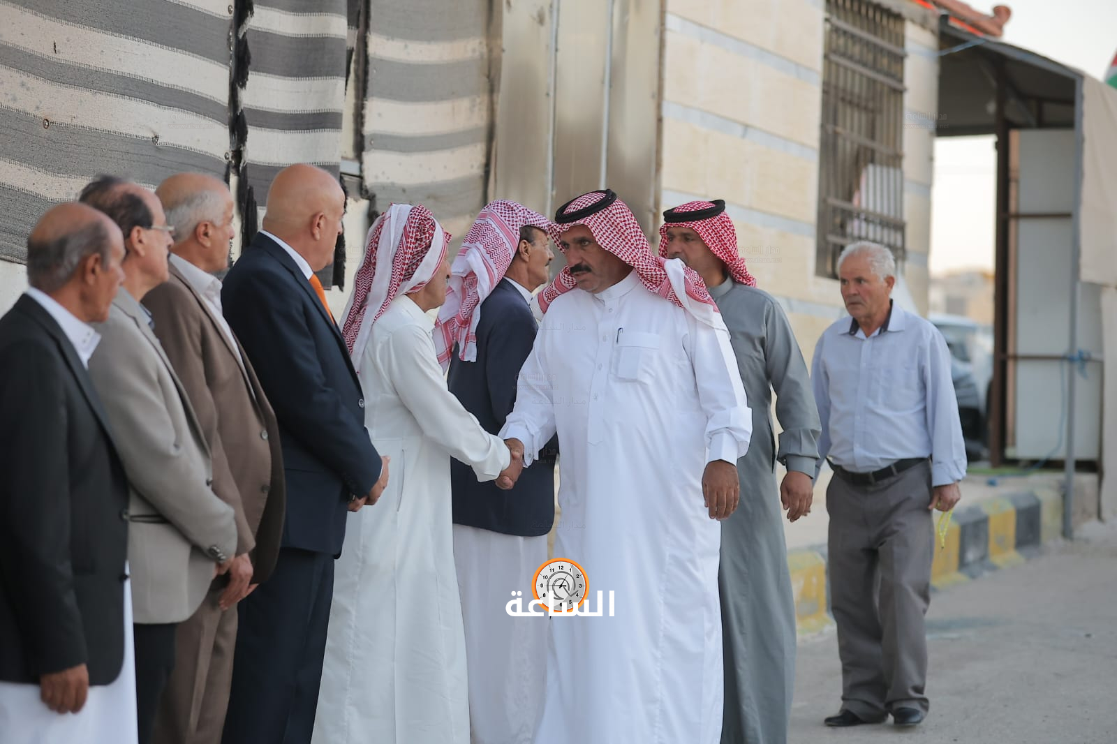 Madar Al-Saa Images 0.9519109330708676