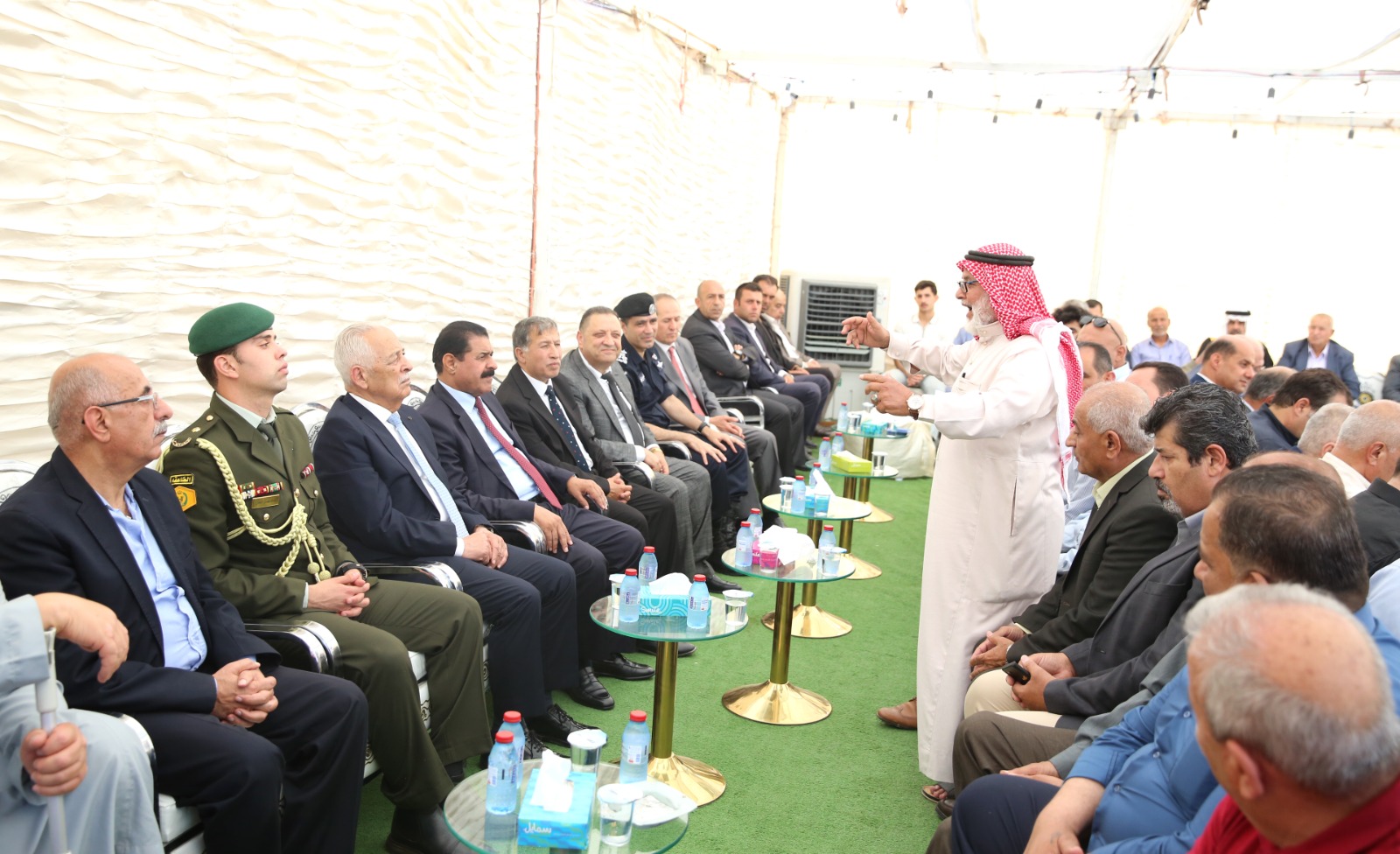 Madar Al-Saa Images 0.6719023818106009