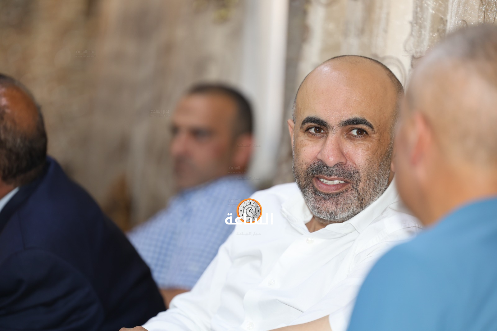 Madar Al-Saa Images 0.43886031329964414