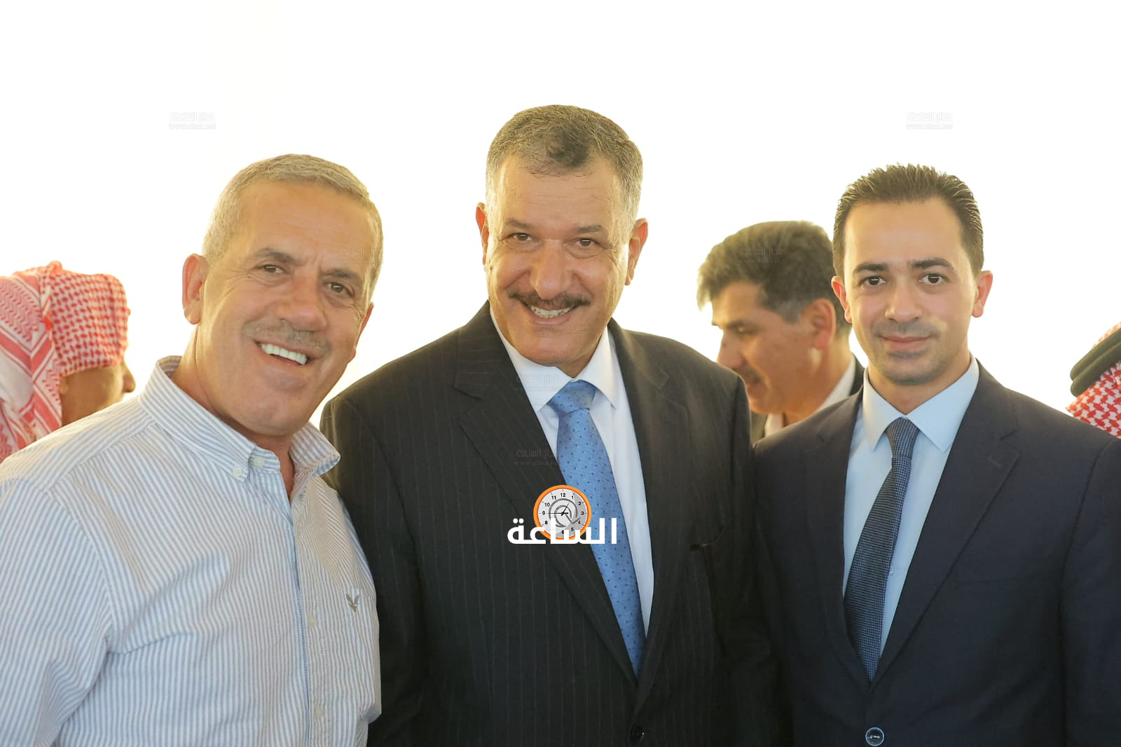 Madar Al-Saa Images 0.4105103898309078
