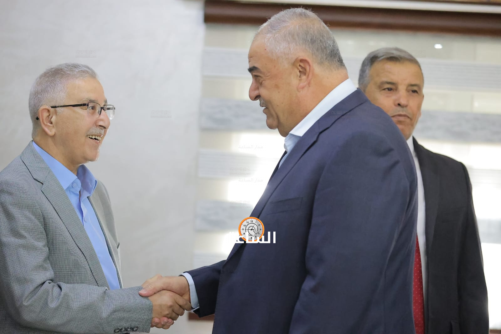 Madar Al-Saa Images 0.18449053805817683