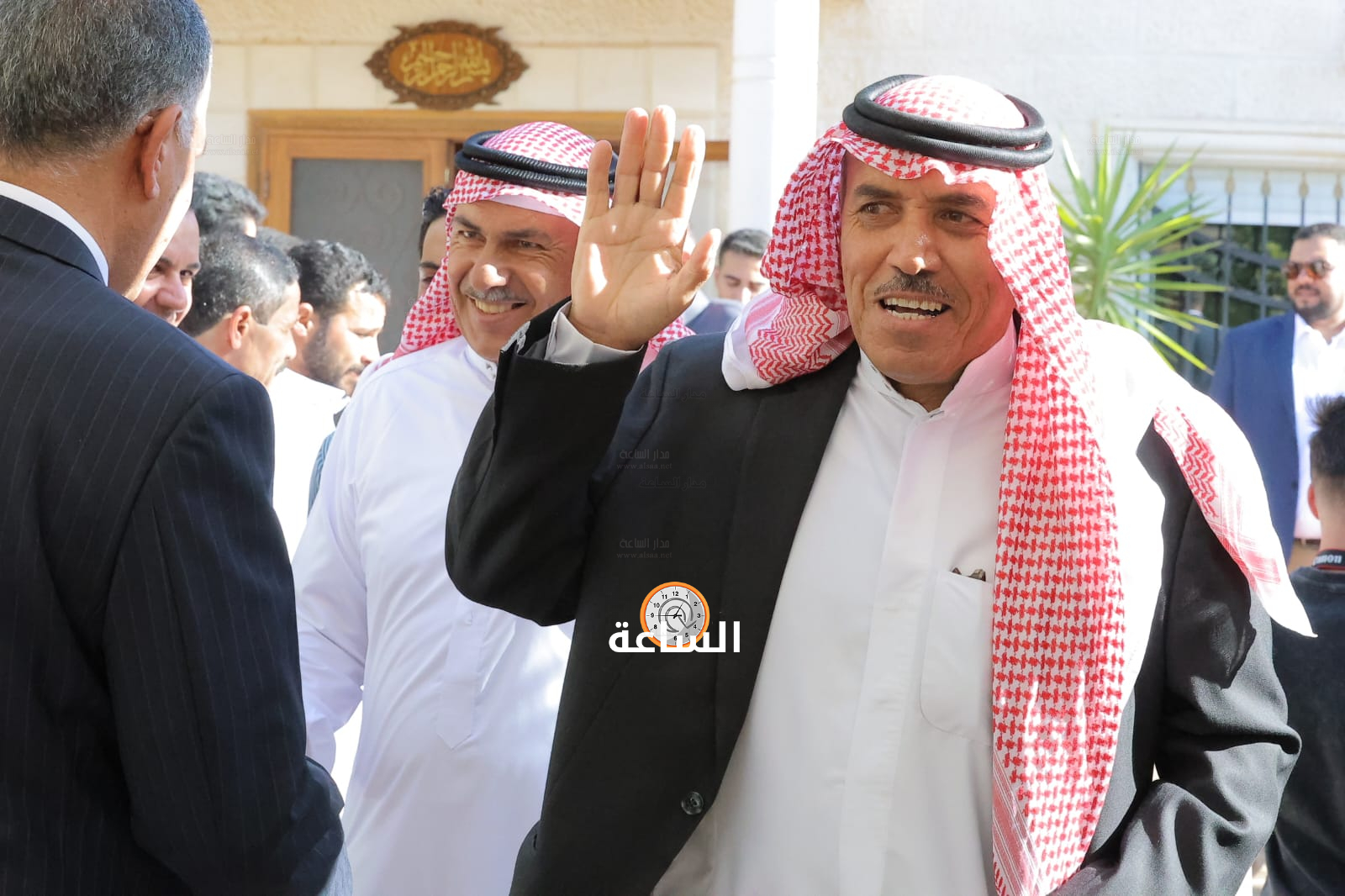 Madar Al-Saa Images 0.4791352362140815