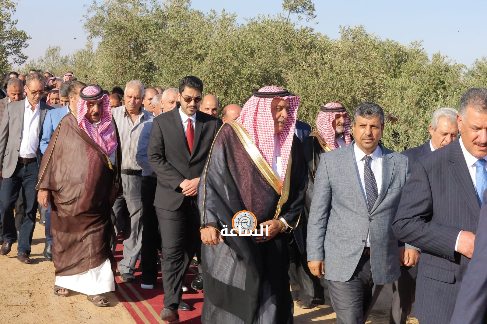 Madar Al-Saa Images 0.25318870448263686