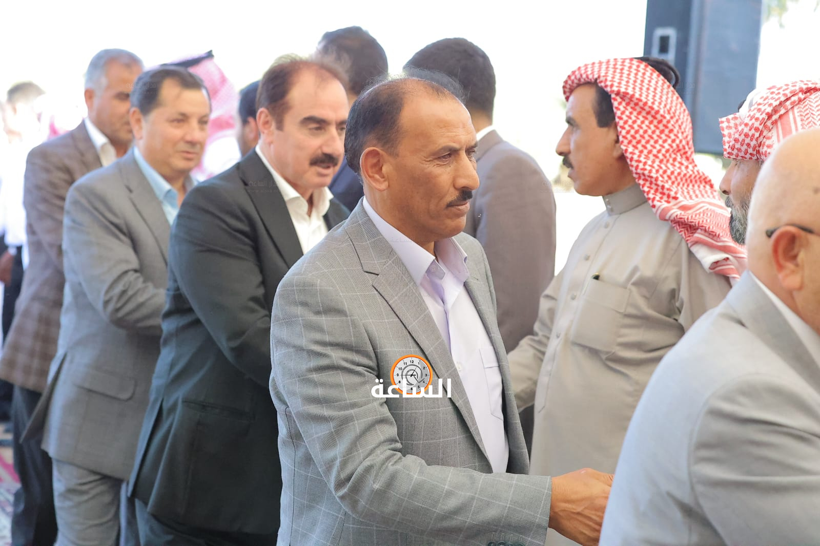 Madar Al-Saa Images 0.05626667789868278
