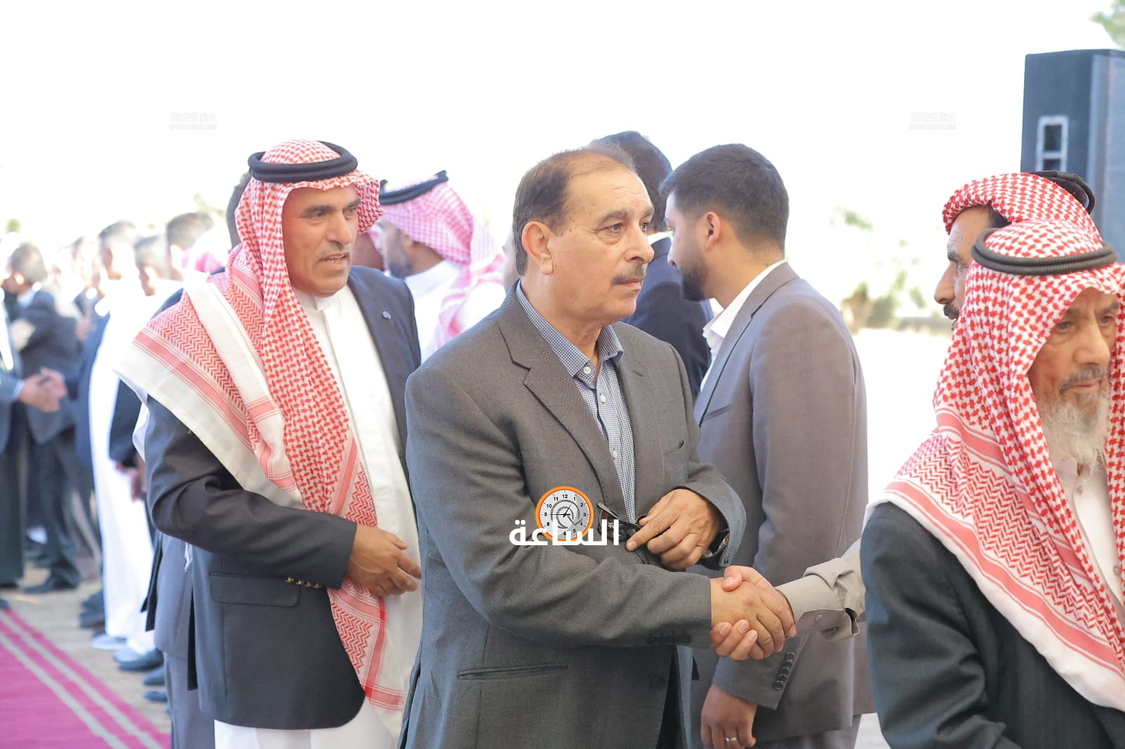 Madar Al-Saa Images 0.4180547590088226