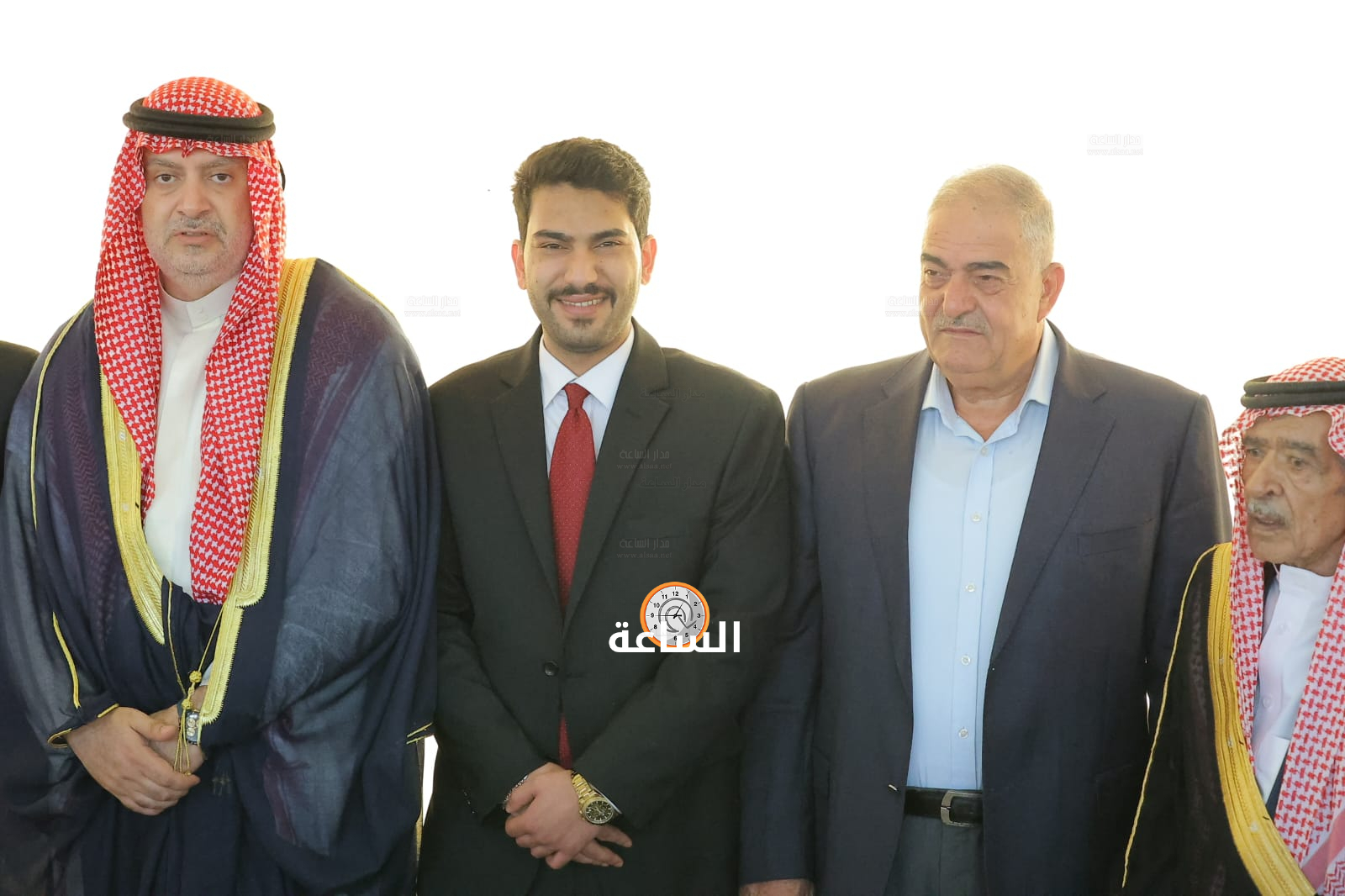 Madar Al-Saa Images 0.906454516296998