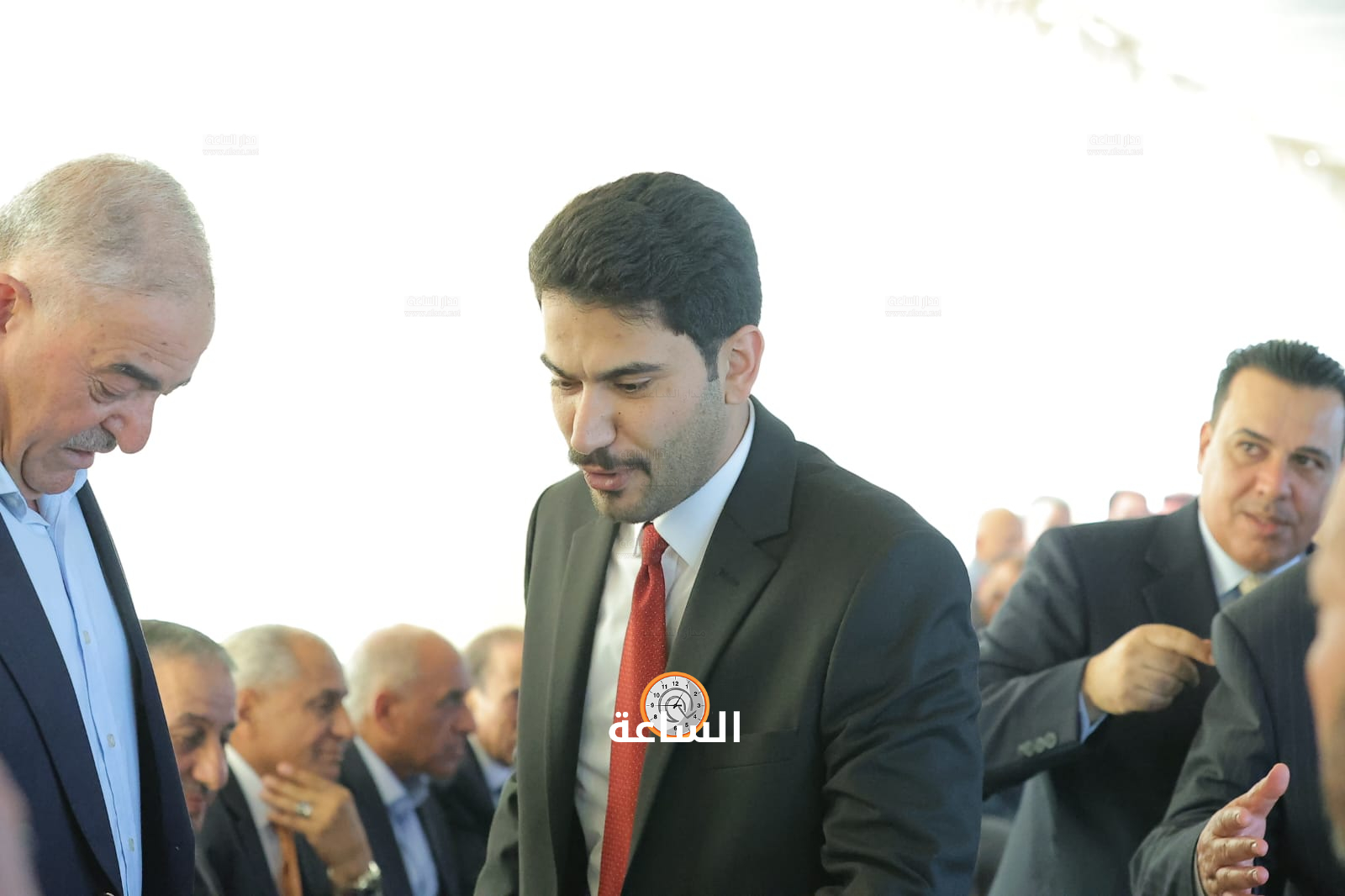 Madar Al-Saa Images 0.818776520879595