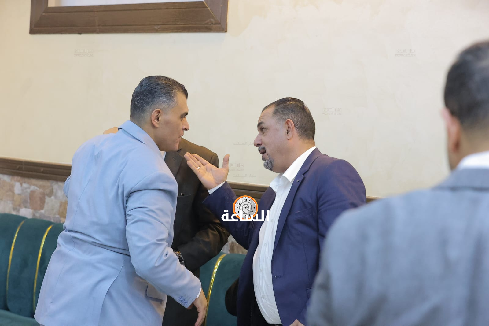 Madar Al-Saa Images 0.03650381439260597