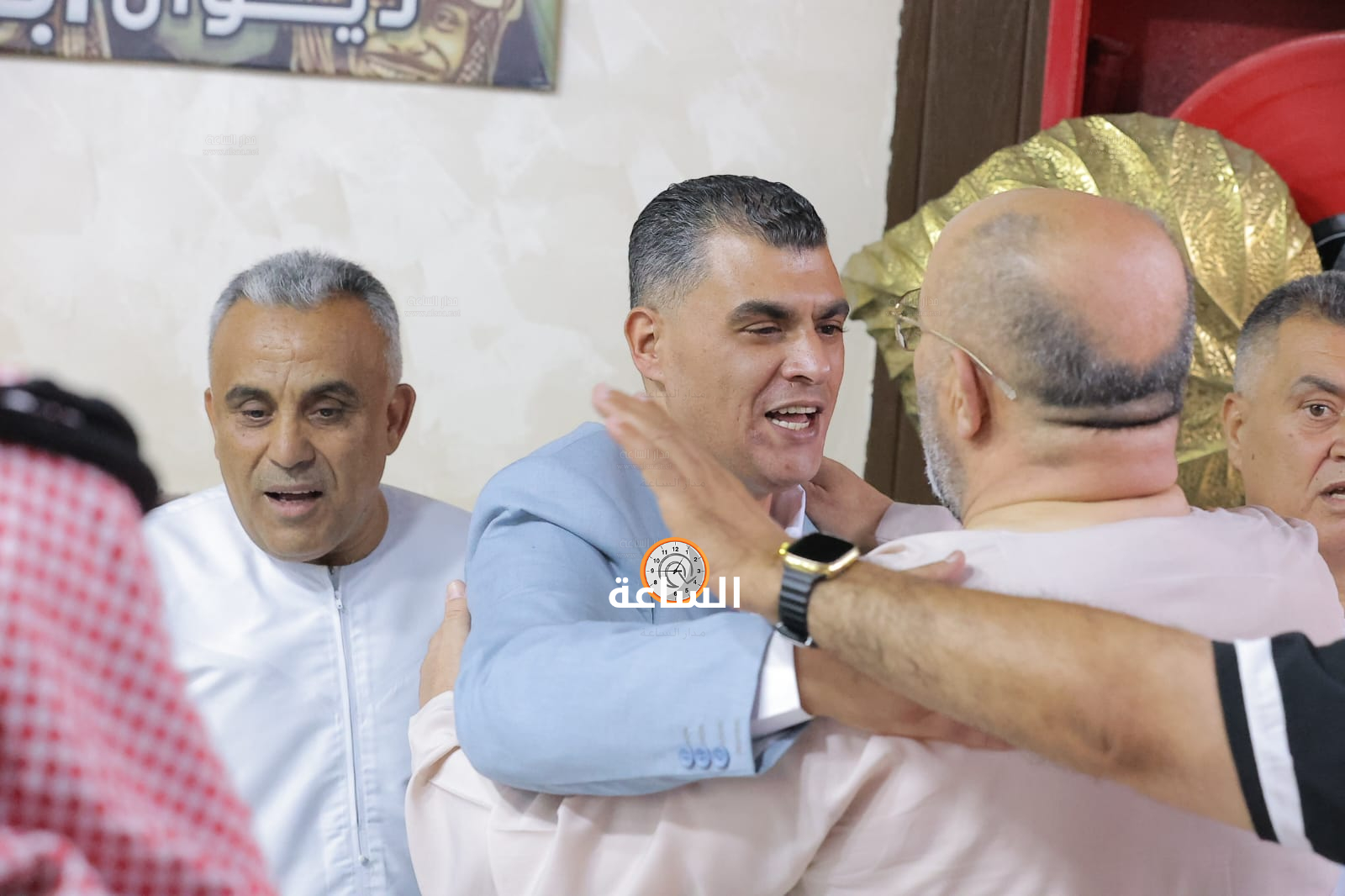 Madar Al-Saa Images 0.4737730153246833
