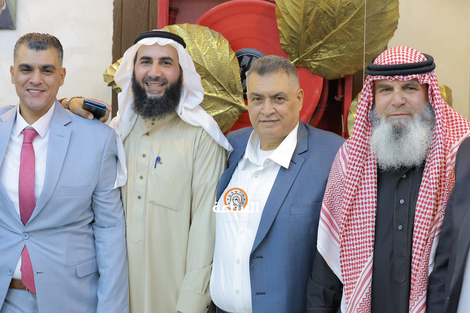 Madar Al-Saa Images 0.15196659630116982