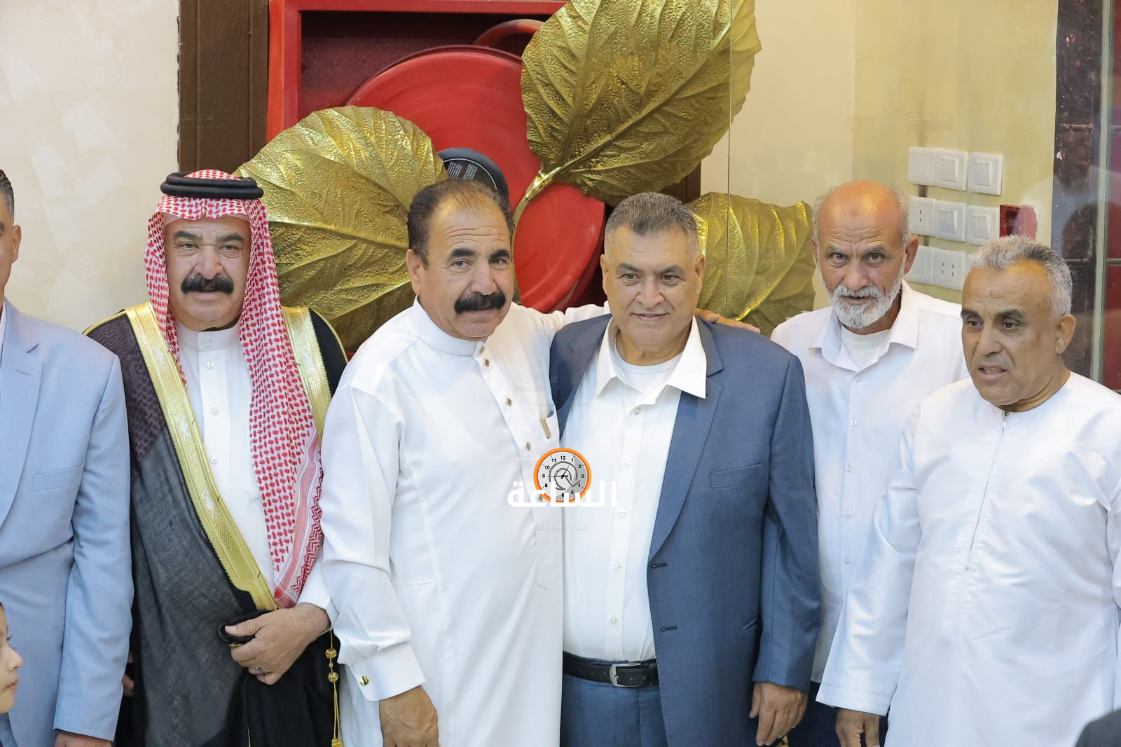 Madar Al-Saa Images 0.8348063459033012