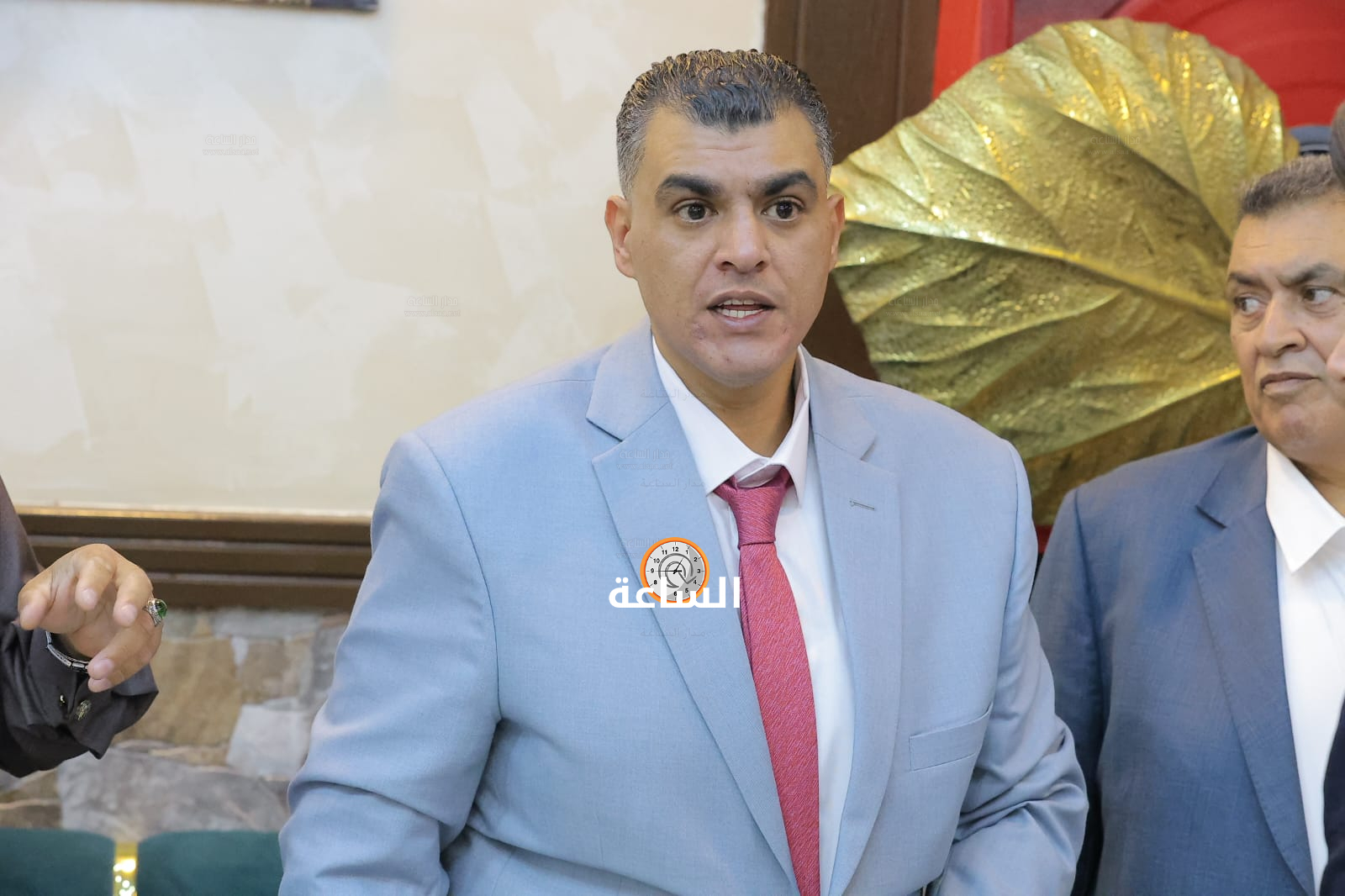 Madar Al-Saa Images 0.9613410384093651