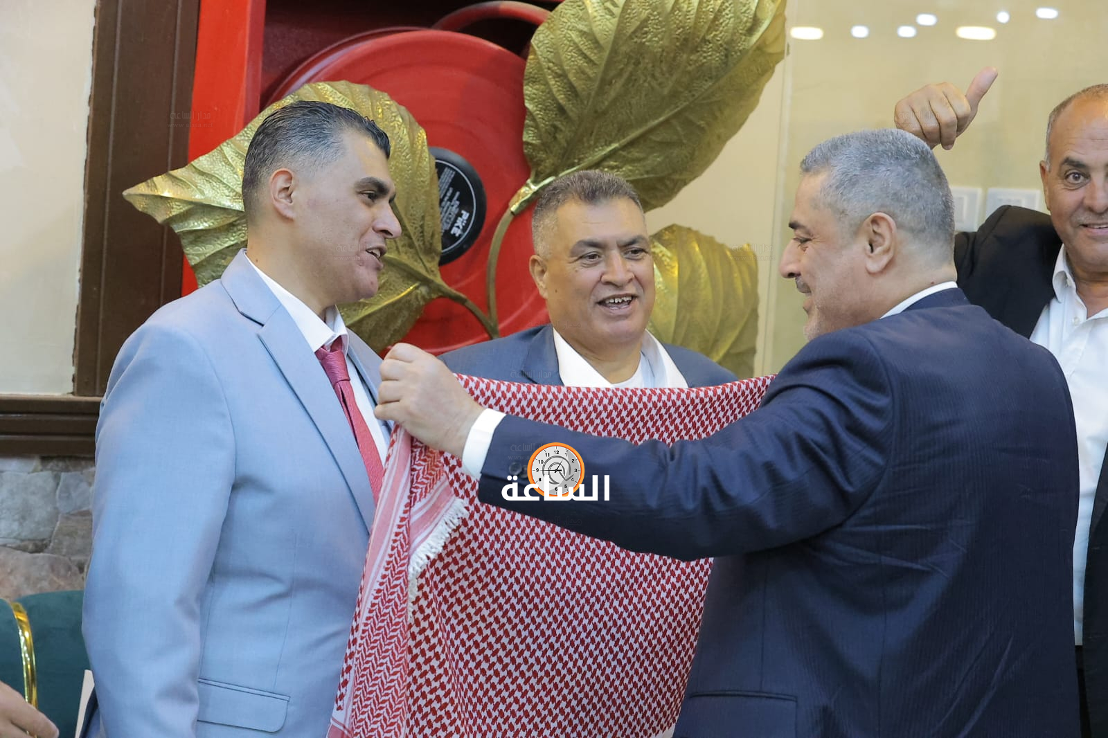 Madar Al-Saa Images 0.5856724103837445