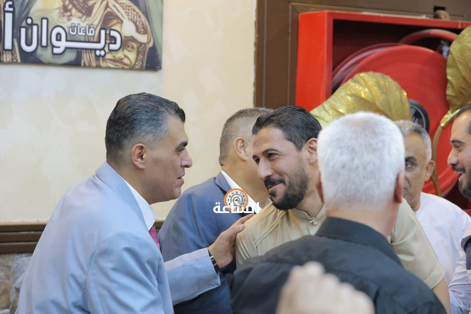 Madar Al-Saa Images 0.5412568298015378