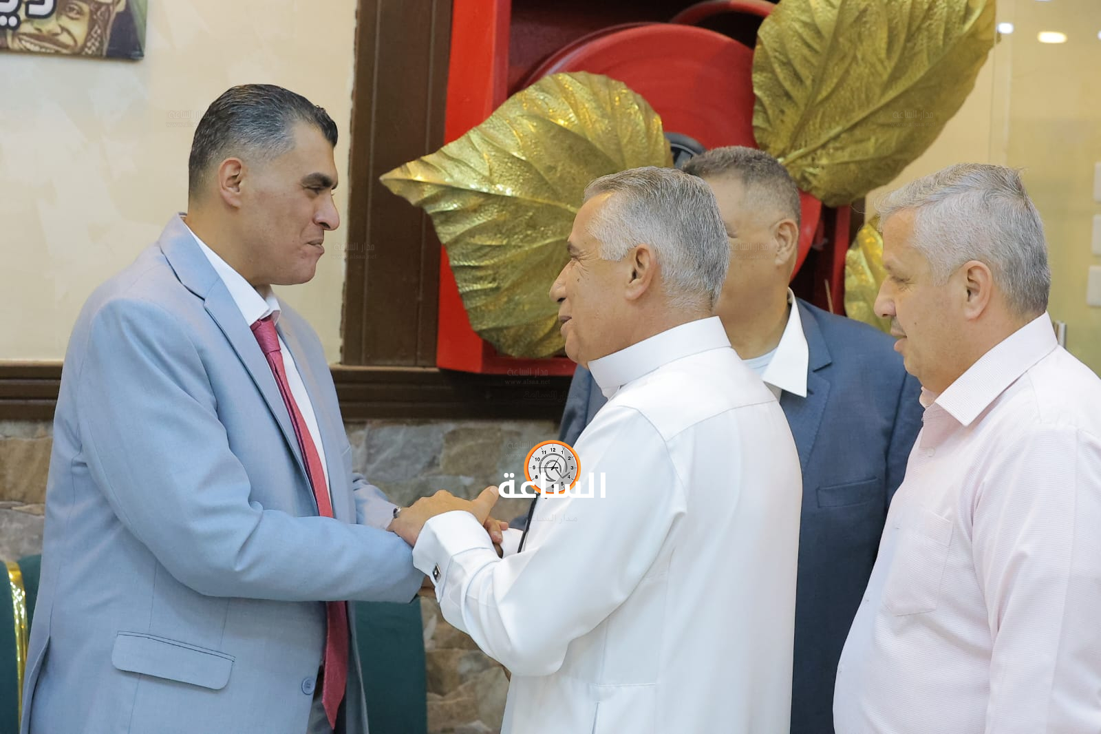 Madar Al-Saa Images 0.19655670354366583