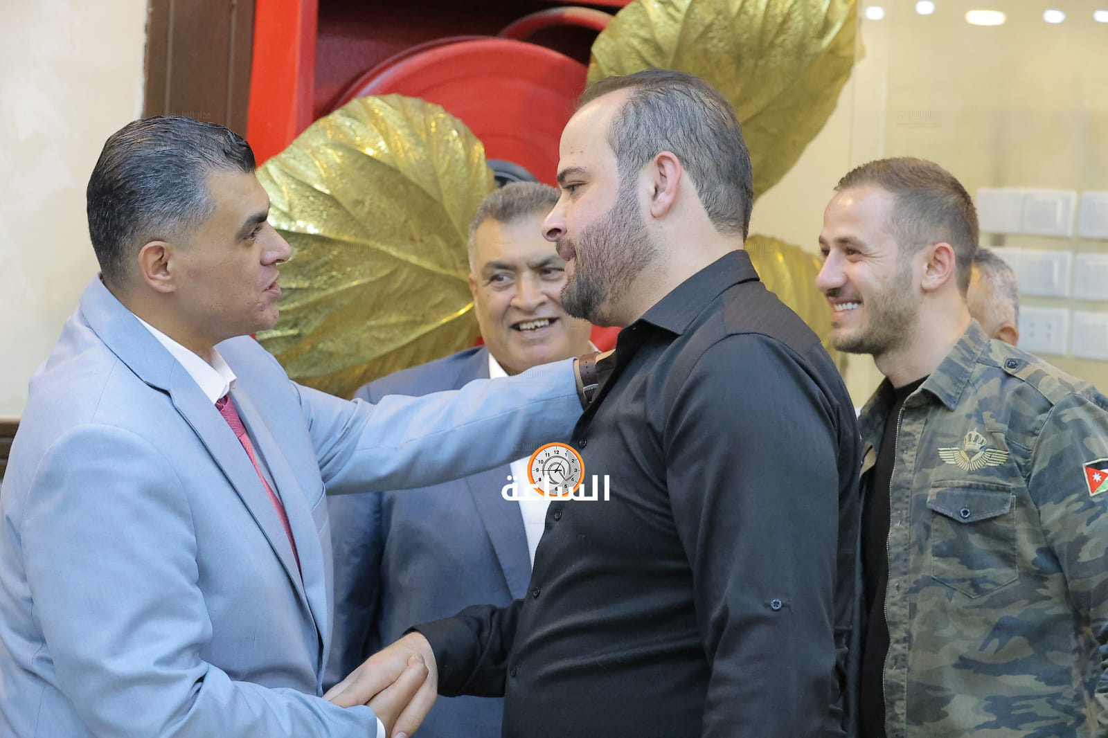 Madar Al-Saa Images 0.3833295230129792