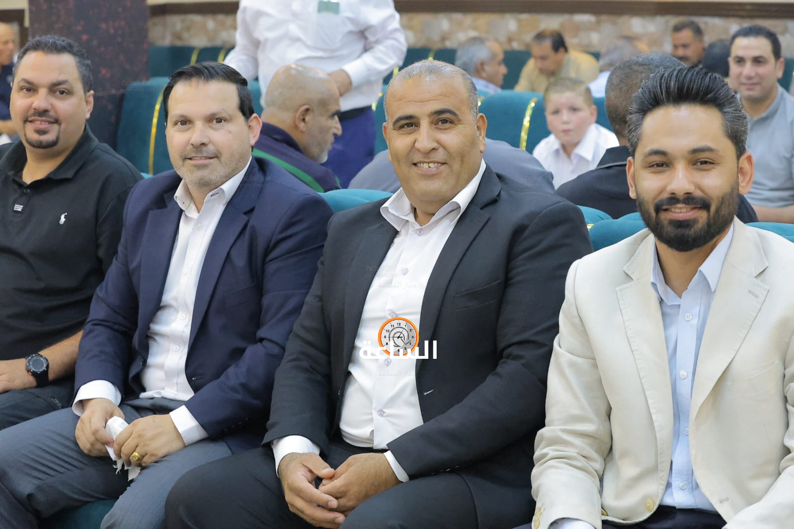 Madar Al-Saa Images 0.39884245453237366