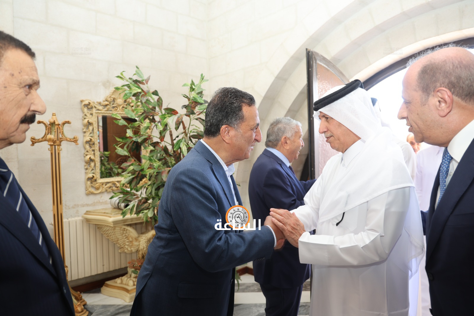 Madar Al-Saa Images 0.8940672545603291