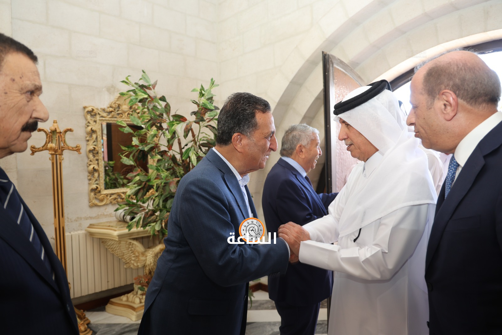 Madar Al-Saa Images 0.8735337575706547