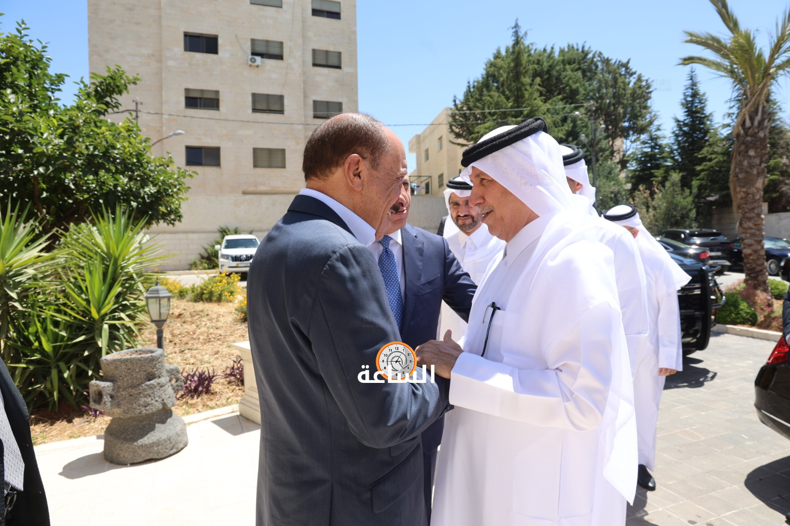 Madar Al-Saa Images 0.8324367465256117