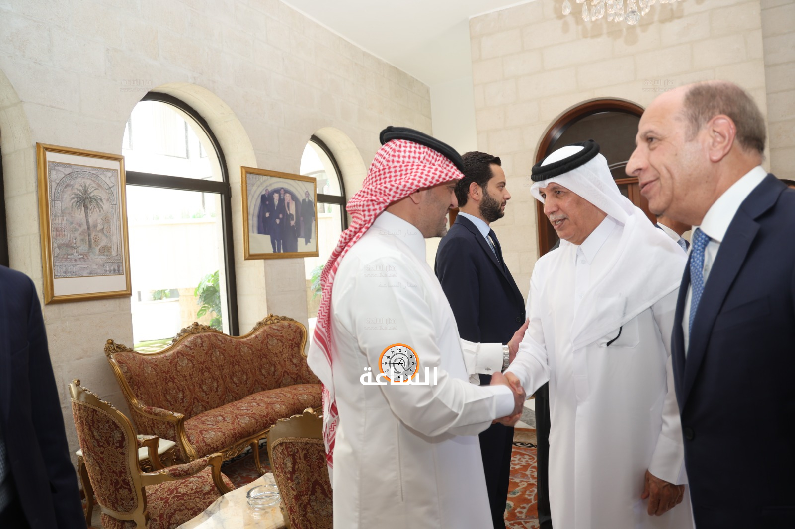 Madar Al-Saa Images 0.13766492843206257
