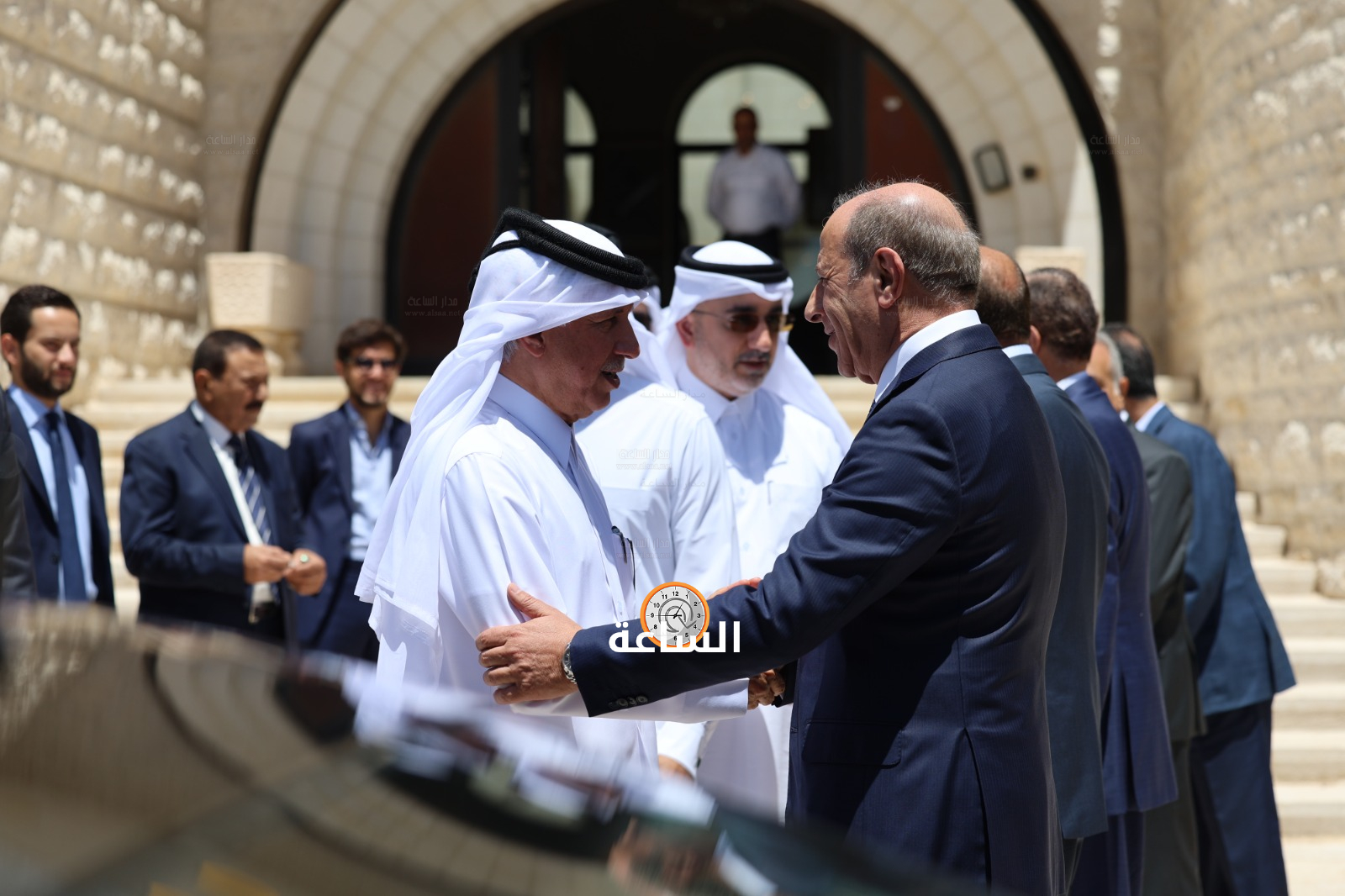 Madar Al-Saa Images 0.3291454825120804