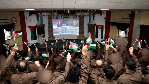 Madar Al-Saa Images 0.8923334335200874