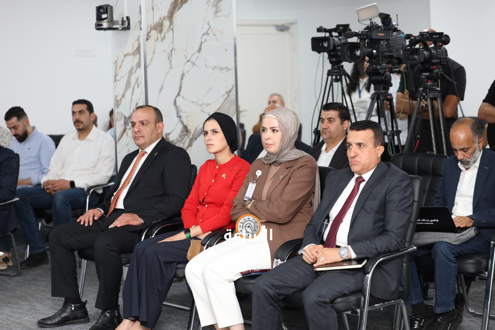 Madar Al-Saa Images 0.13617815415445866