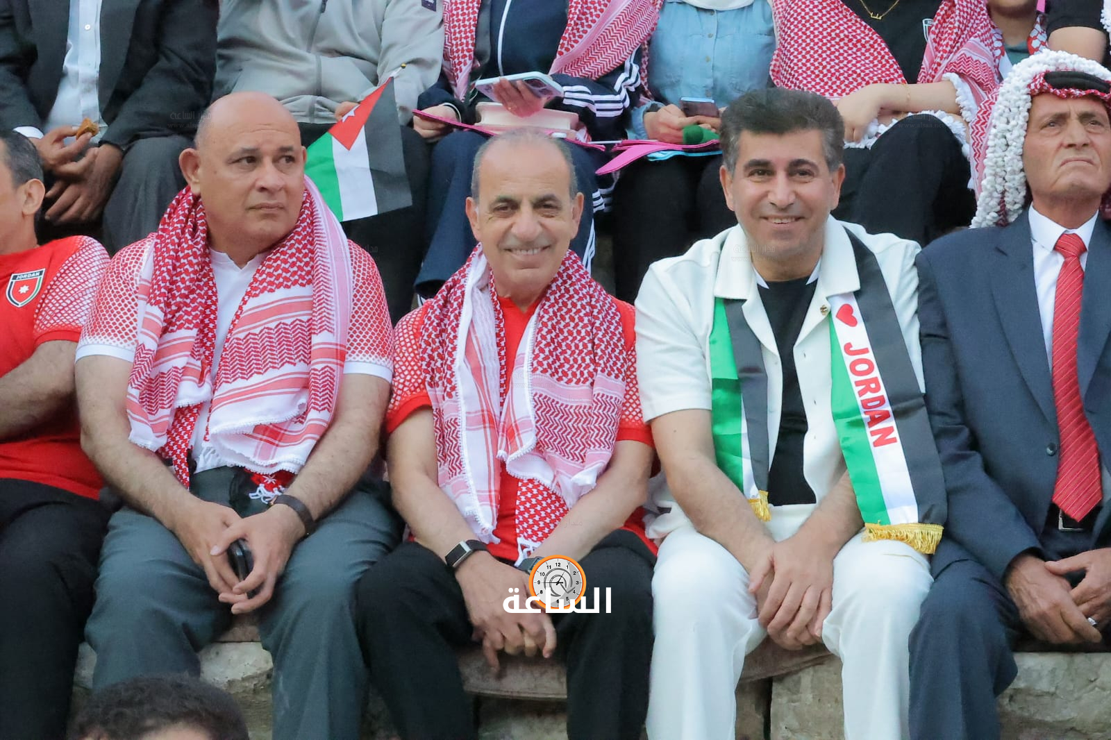 Madar Al-Saa Images 0.8946938889825744