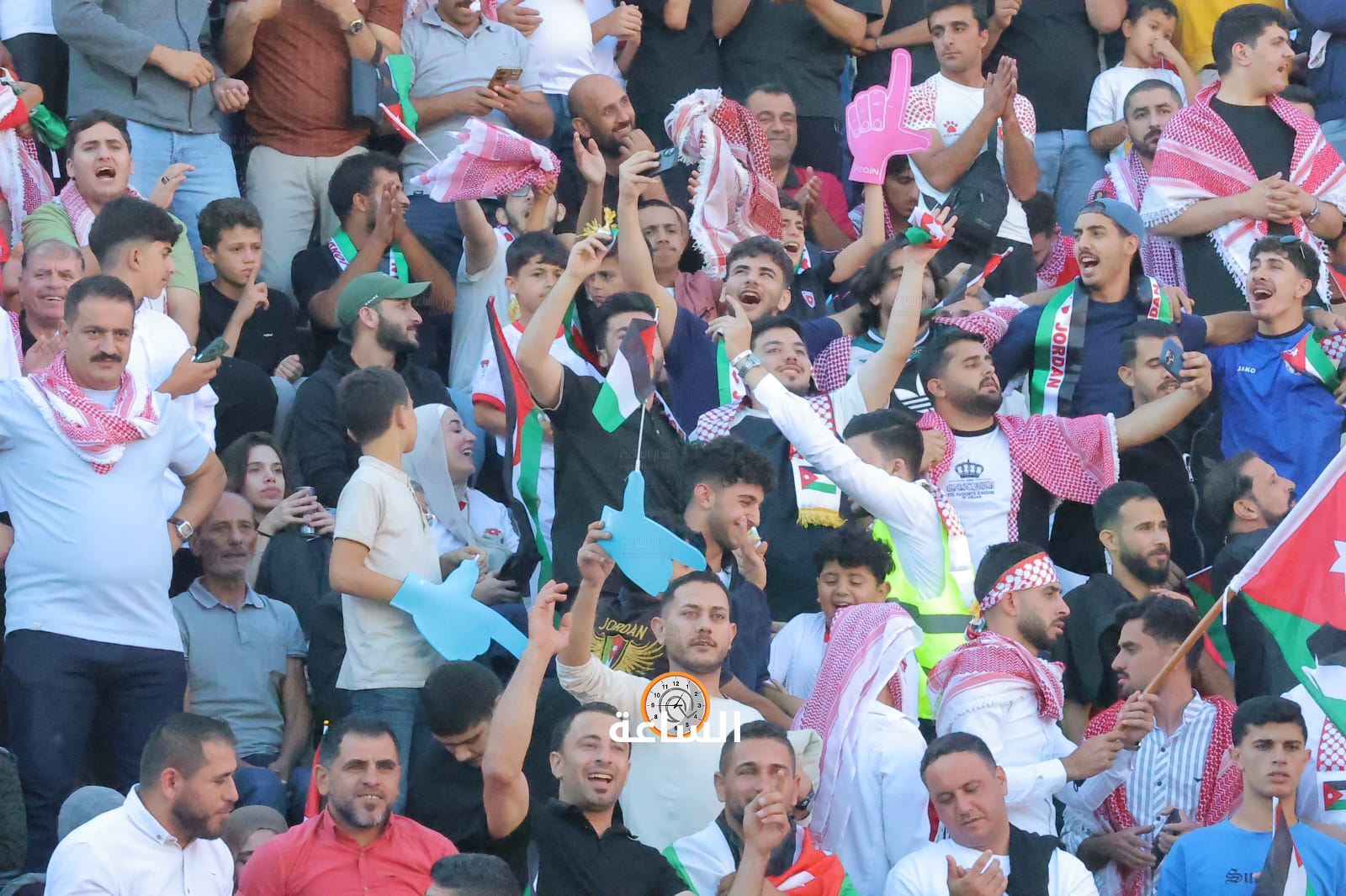 Madar Al-Saa Images 0.09247188157684871