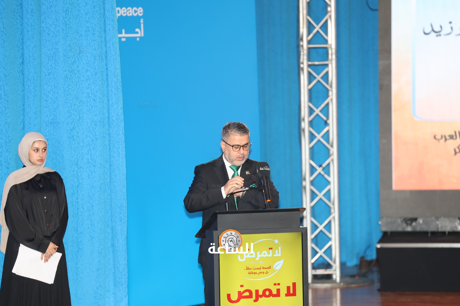 Madar Al-Saa Images 0.4113948225689542