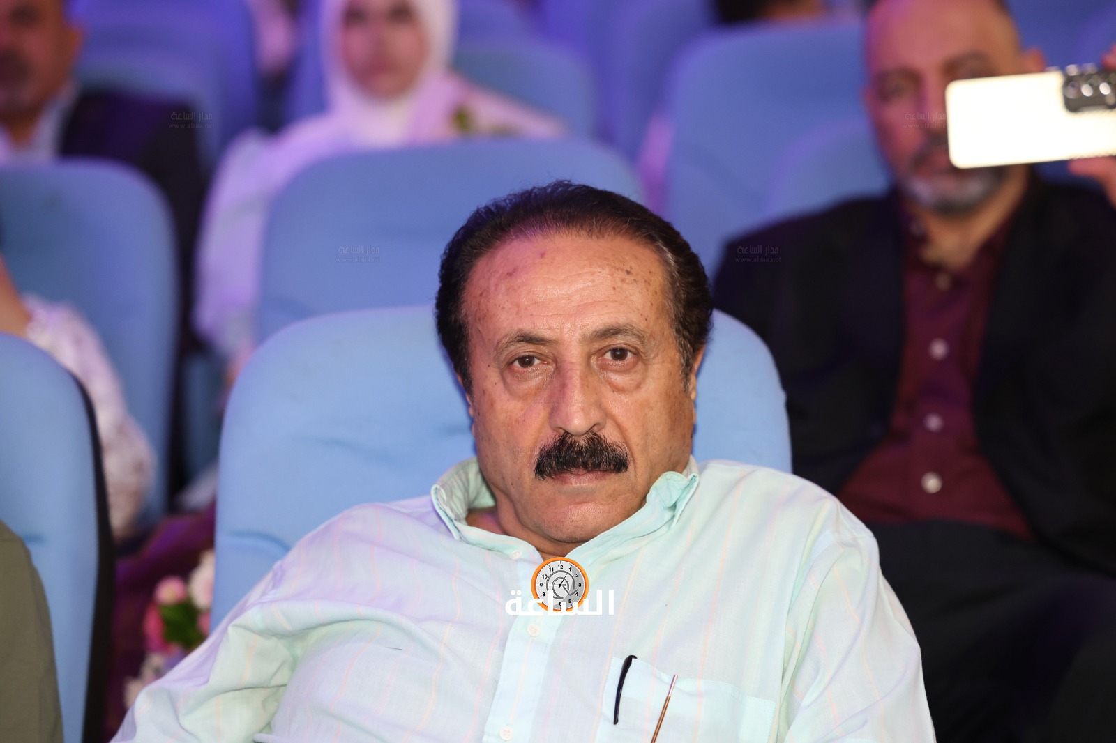 Madar Al-Saa Images 0.8457590637392157