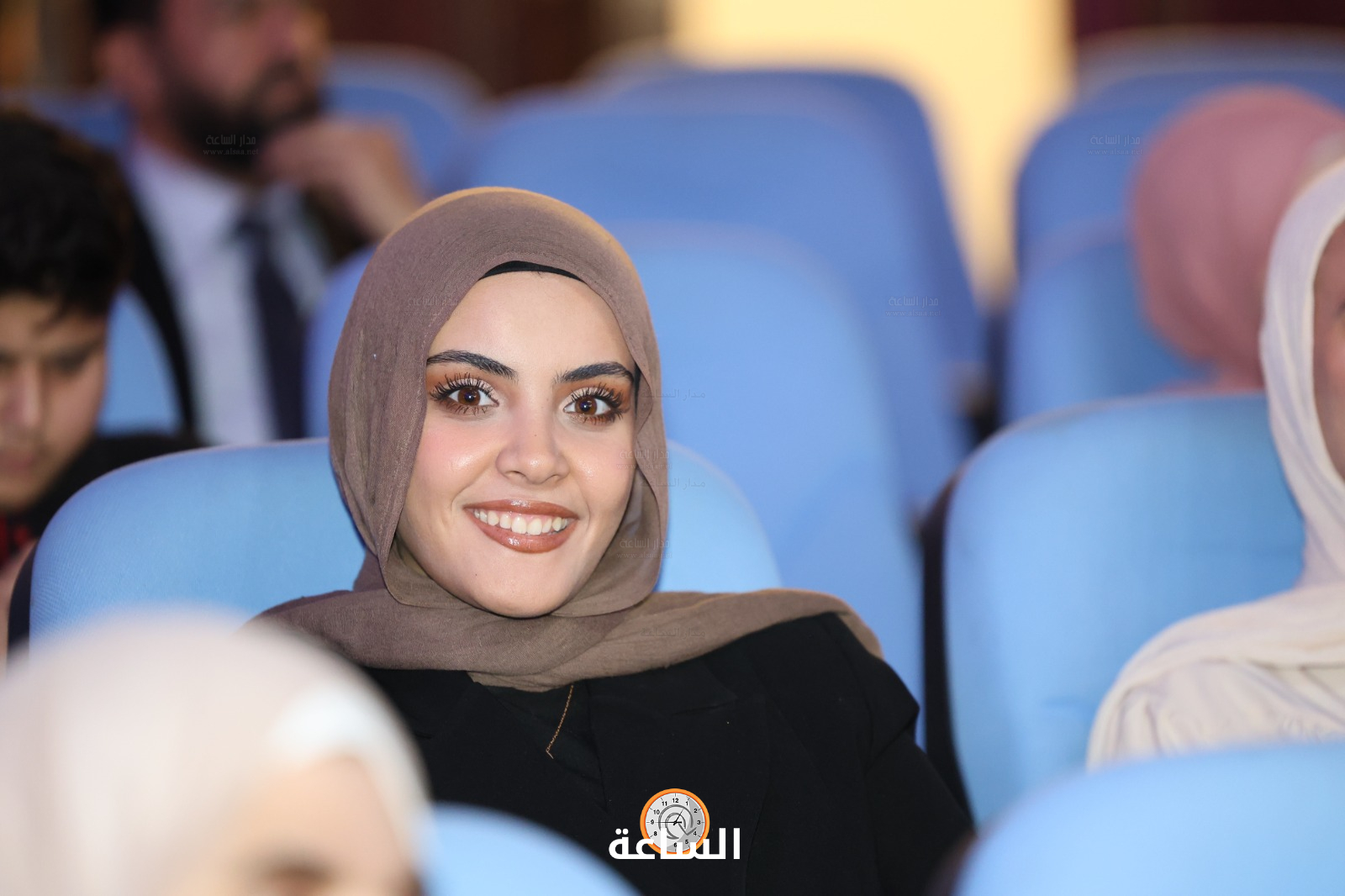 Madar Al-Saa Images 0.3341371901068996