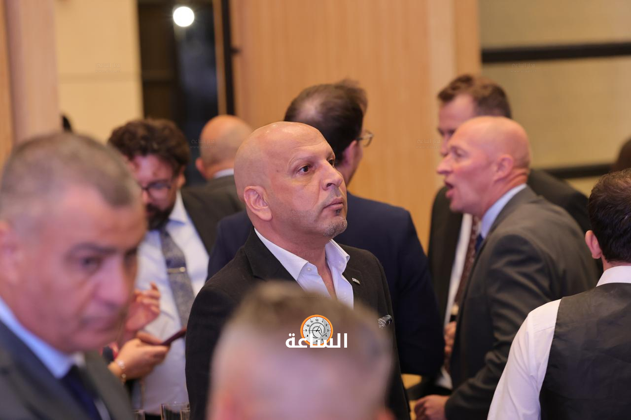 Madar Al-Saa Images 0.30371909462551794