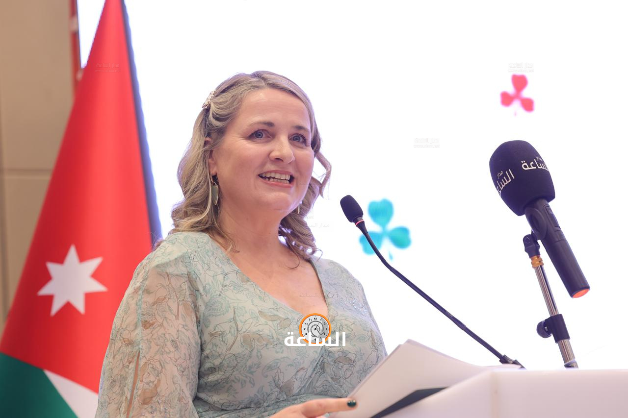 Madar Al-Saa Images 0.3220285343569492