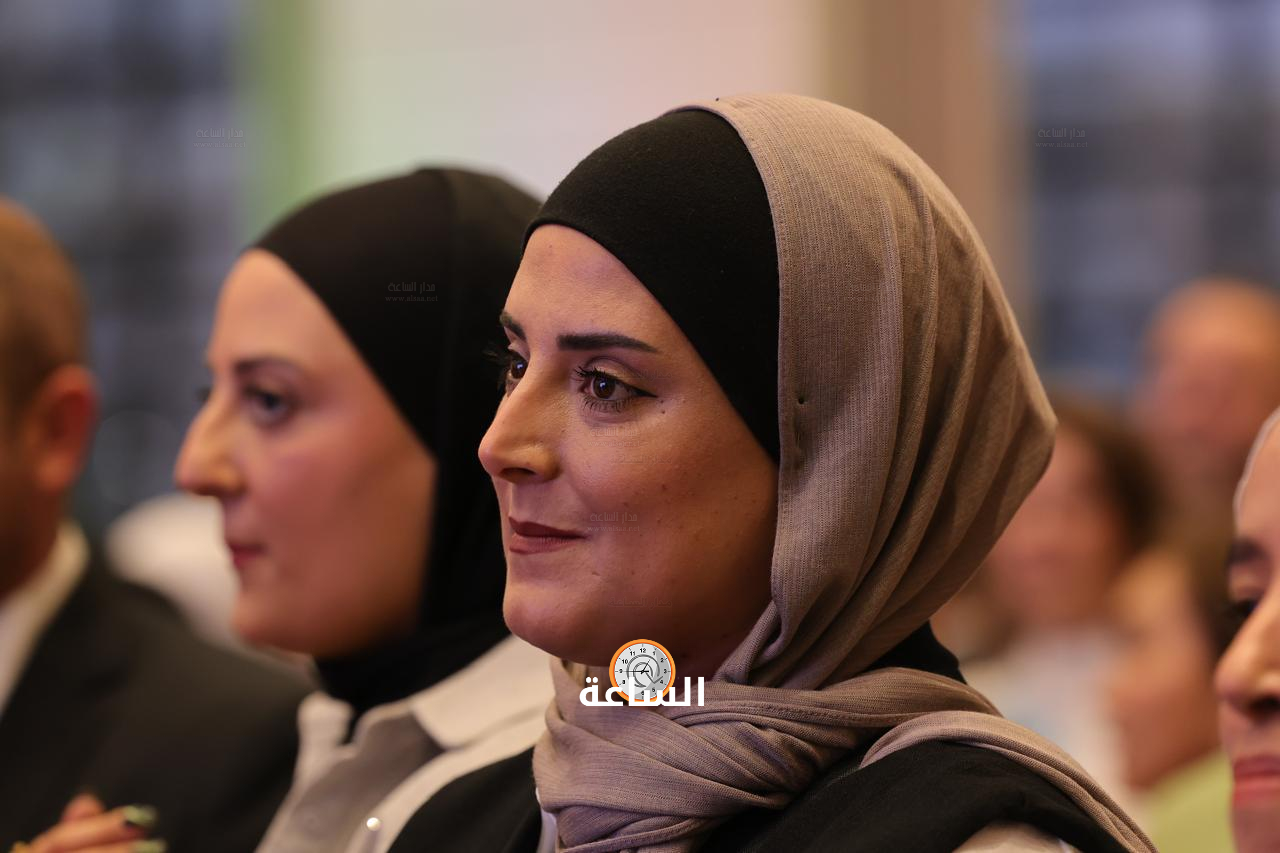 Madar Al-Saa Images 0.18250285172860337
