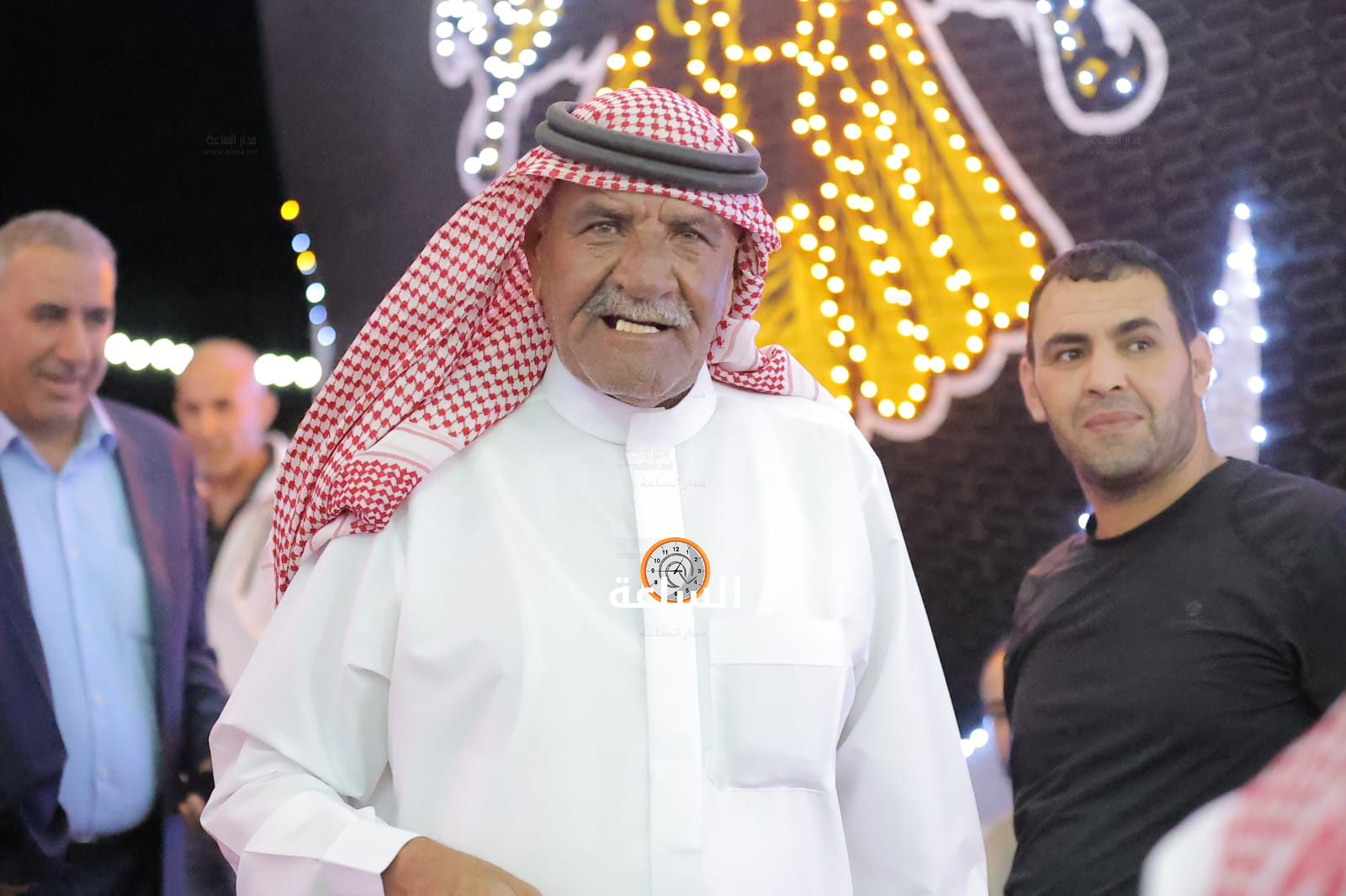 Madar Al-Saa Images 0.07387721040149209
