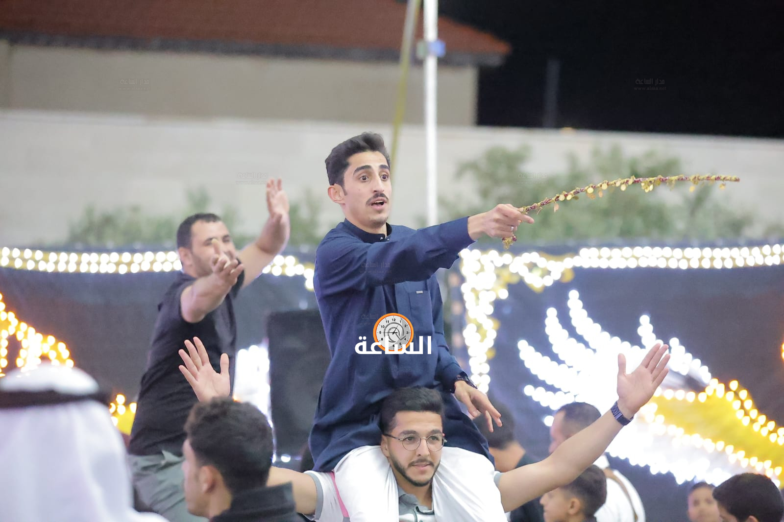 Madar Al-Saa Images 0.46963356868687467