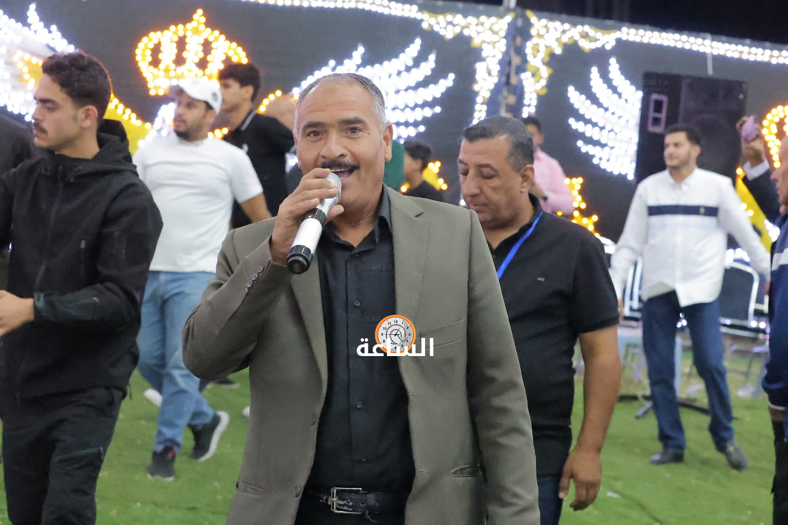 Madar Al-Saa Images 0.8501001425435872