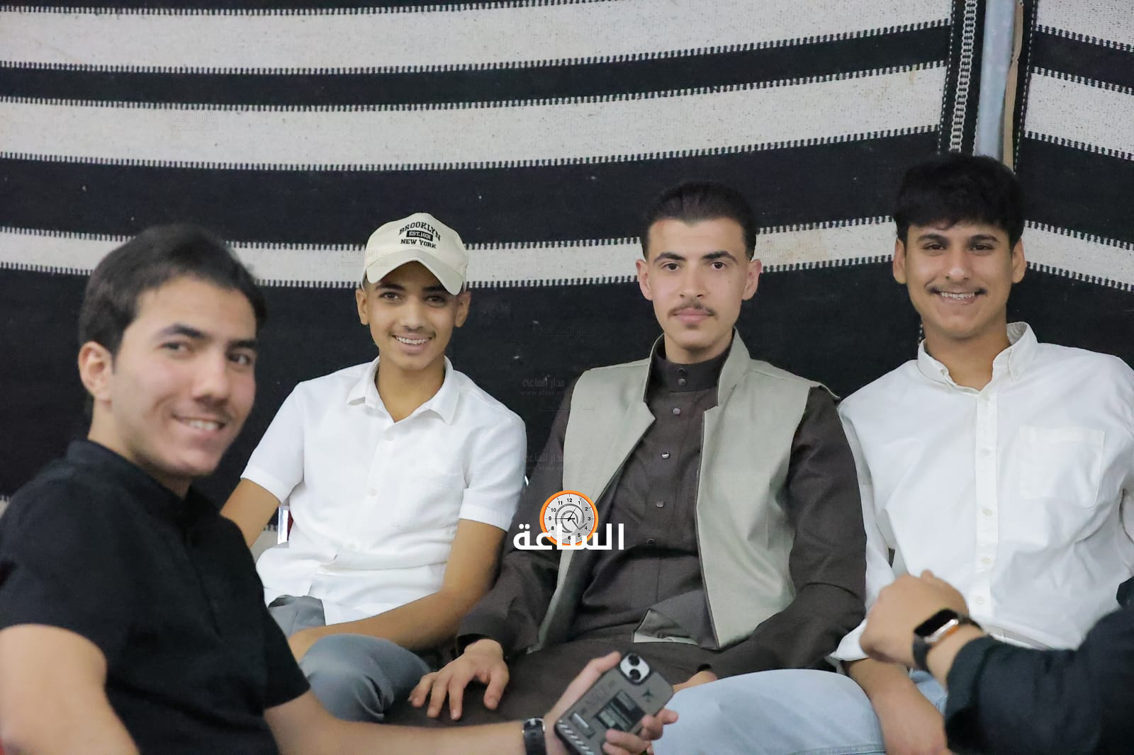 Madar Al-Saa Images 0.9985084272268527