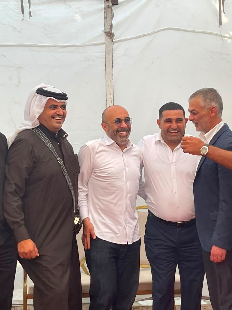 Madar Al-Saa Images 0.4203412811523164