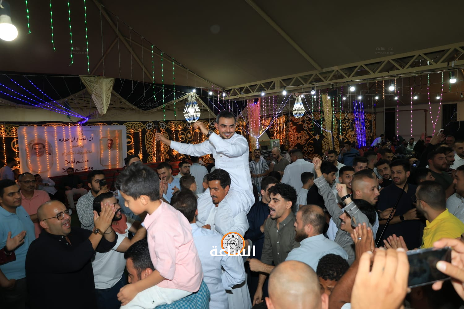 Madar Al-Saa Images 0.030224132874395404