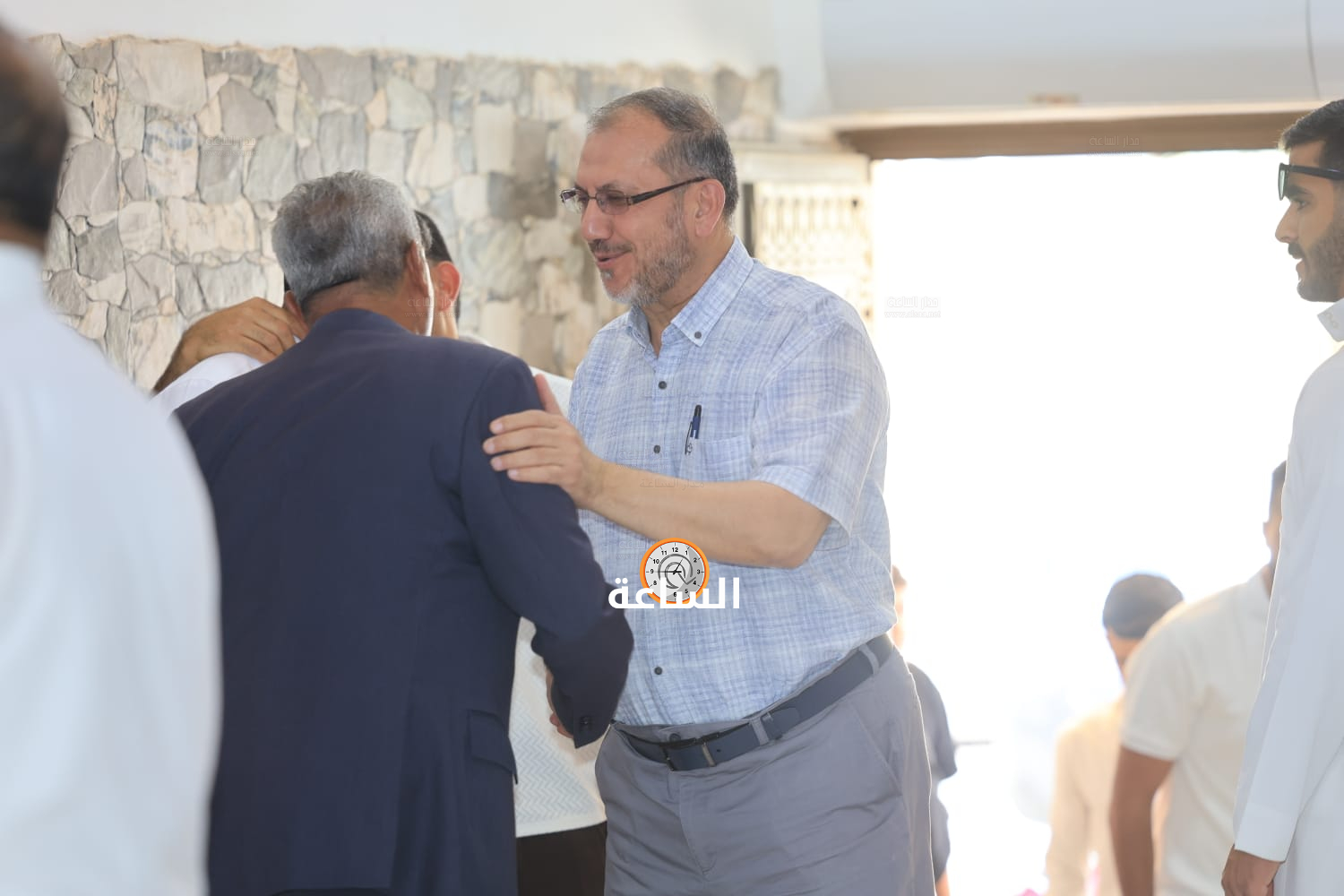 Madar Al-Saa Images 0.8107580831091721
