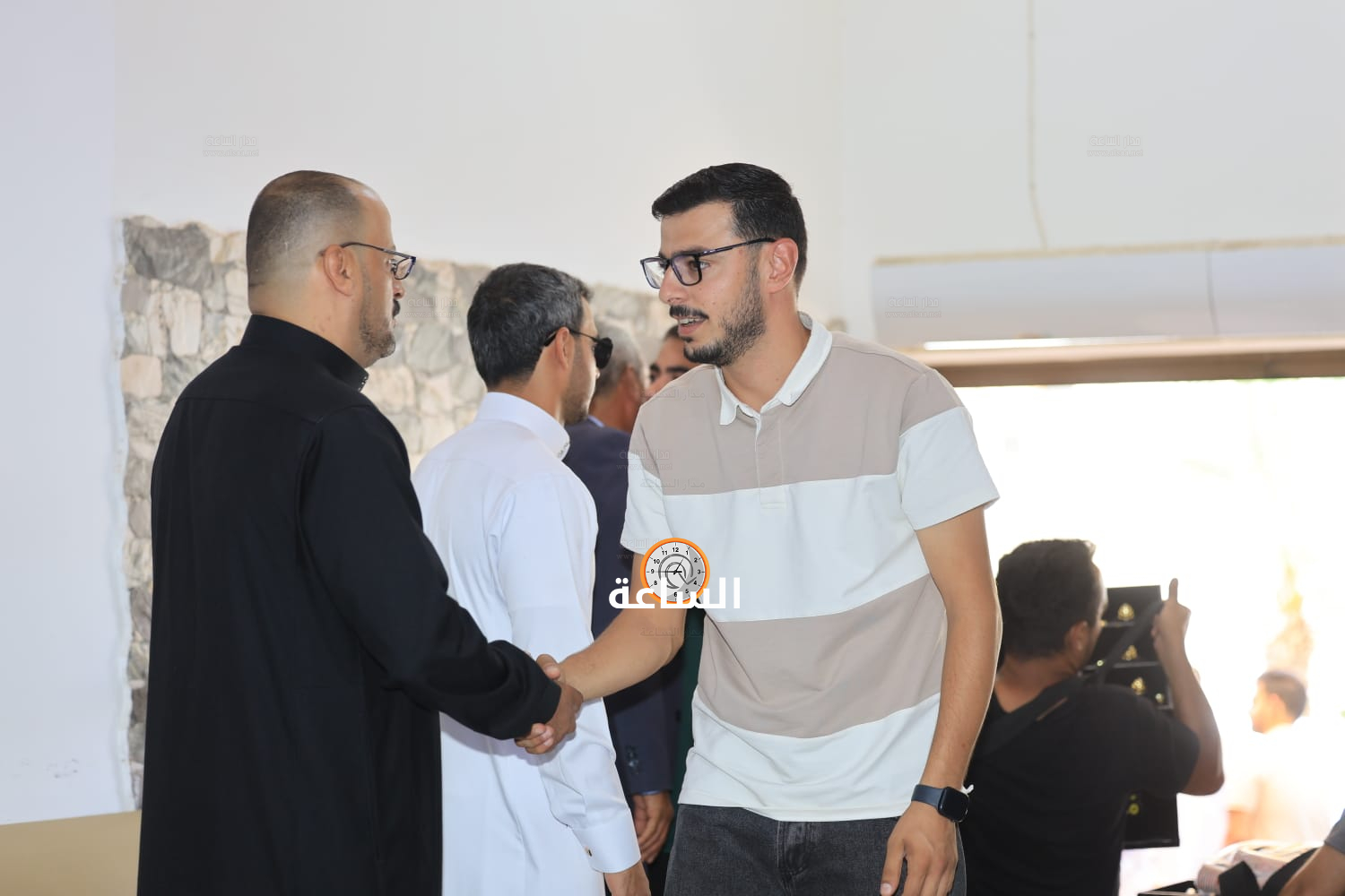 Madar Al-Saa Images 0.12370362042286742